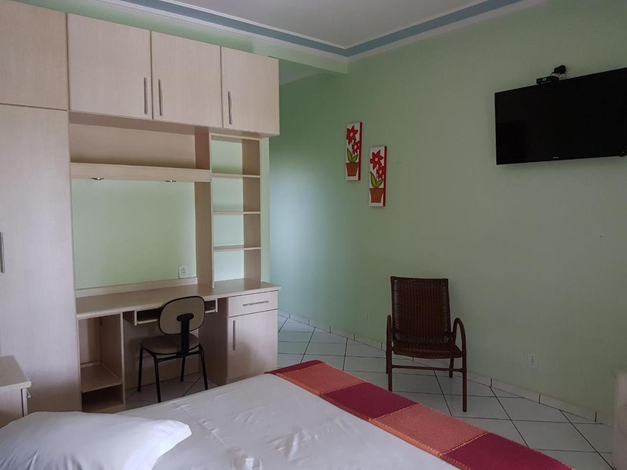 Hotel E Pousada Recanto Do Rio Pardo São José do Rio Pardo Pokoj fotografie